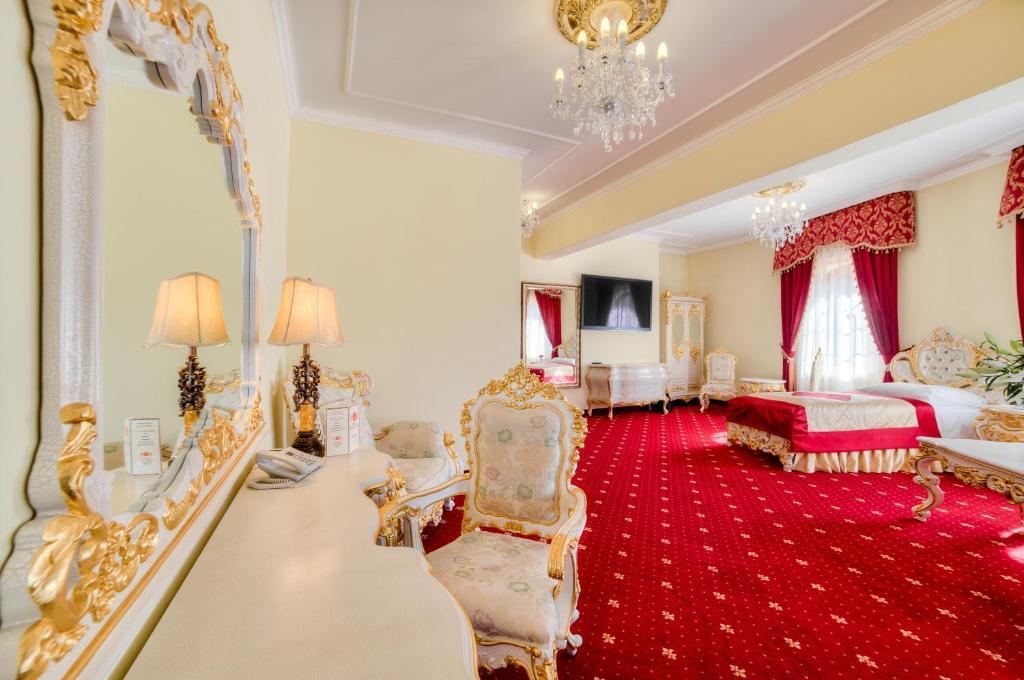 Hotel Krolewski Janów Lubelski Zimmer foto